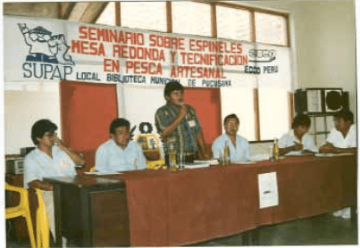 An image of a 1987 longline seminar in Pucusana (from a 1993 IUCN report by Julio Reyes)